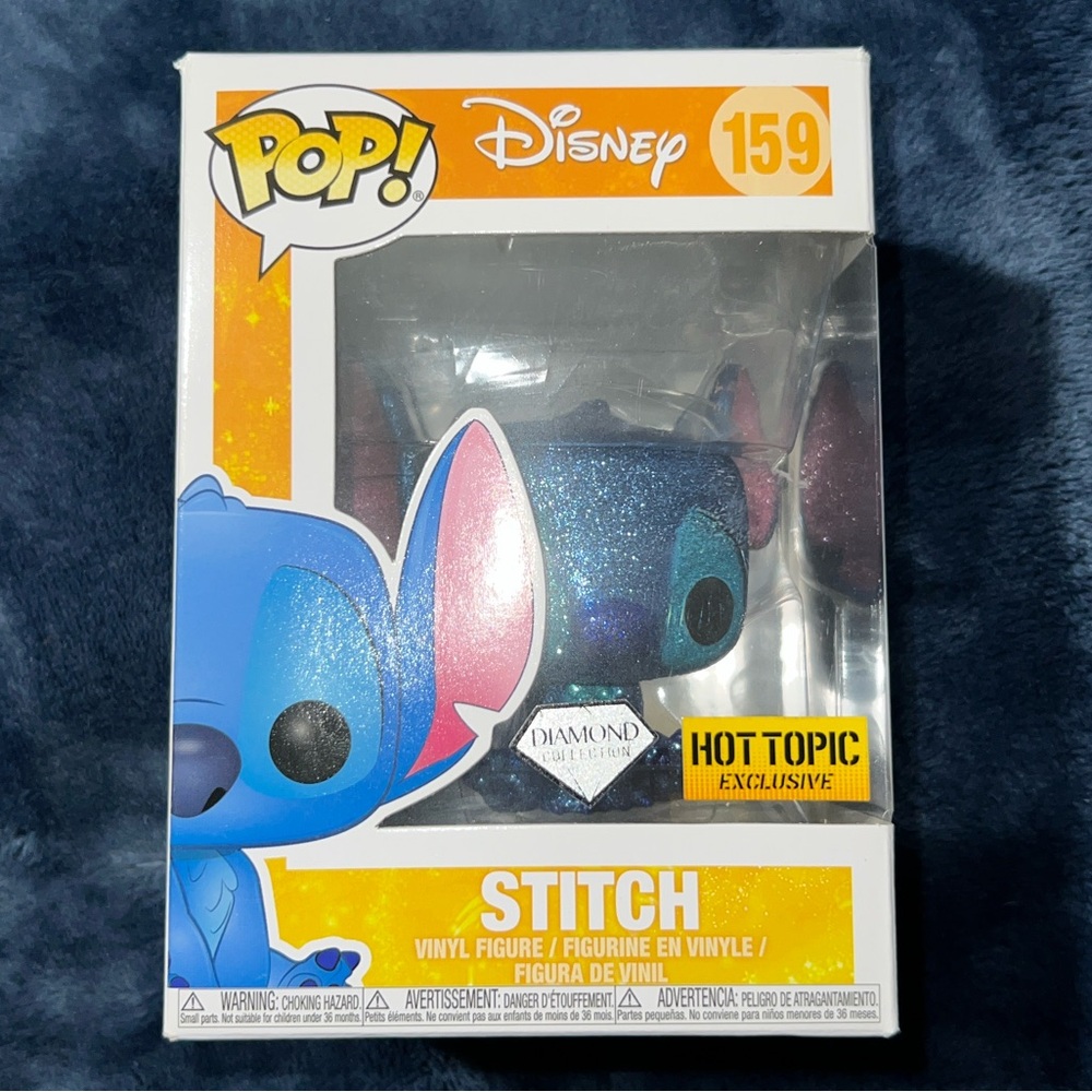 NWT Funko Disney Diamond Collection Lilo & Stitch Pop Hot Topic Exclusive - Picture 3 of 9